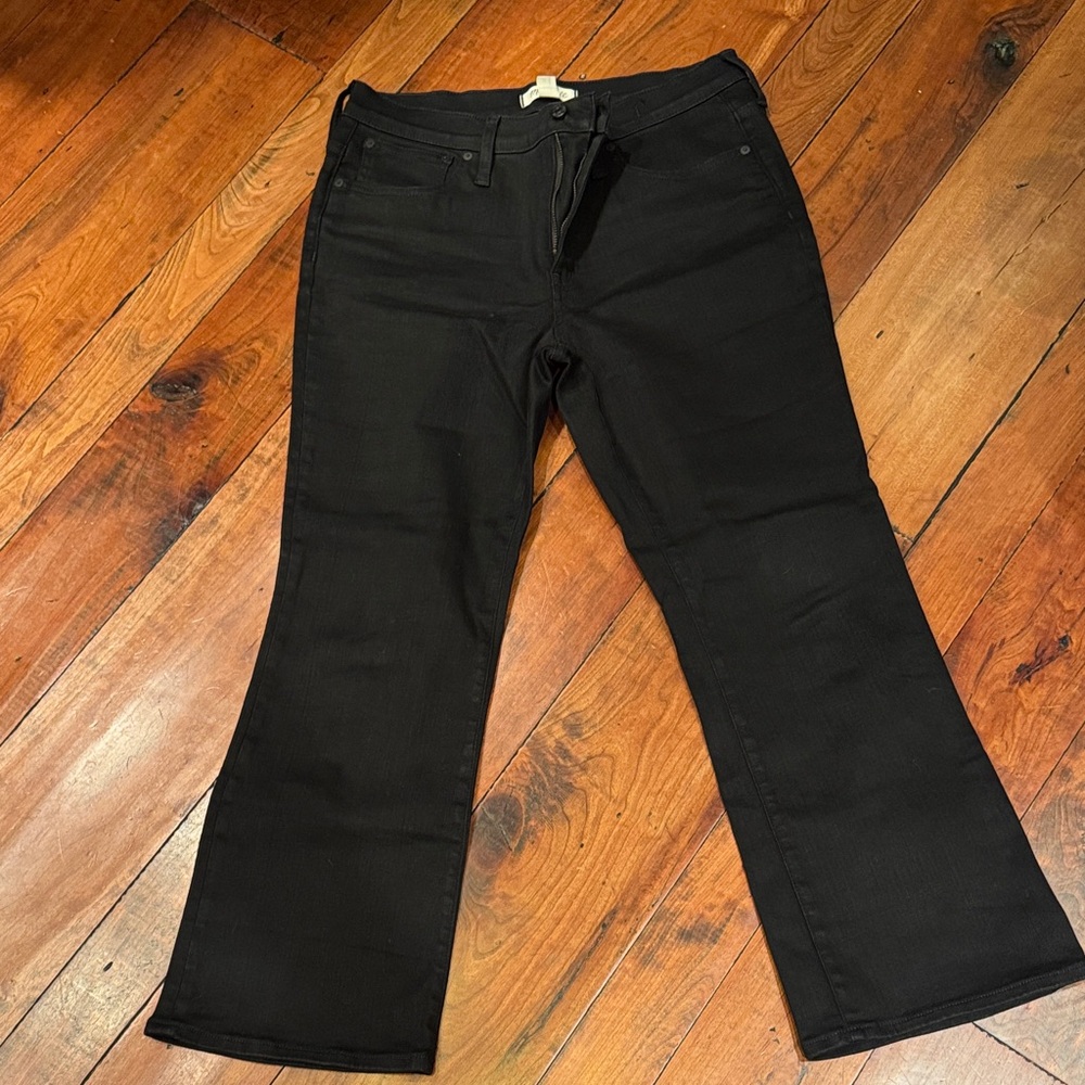 Kick out crop Black Women's Jeans like new 31